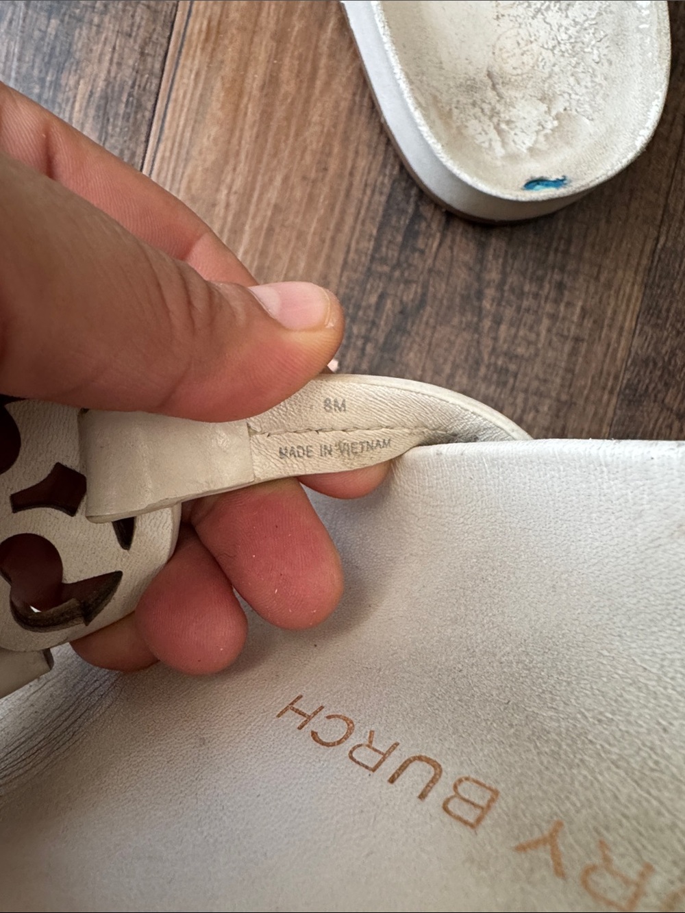 Tory Burch white Logo Thong Sandals - Picture 11 of 13